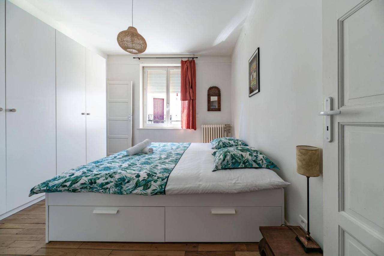 Le Belfort - Grand Appartement Avec Terrasse Et Parking Prive Виши Экстерьер фото